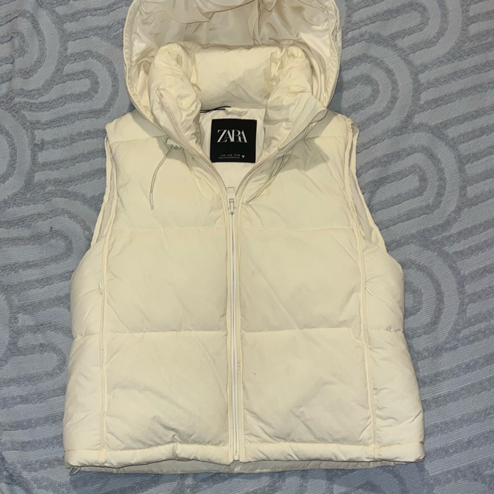 zara puff vest